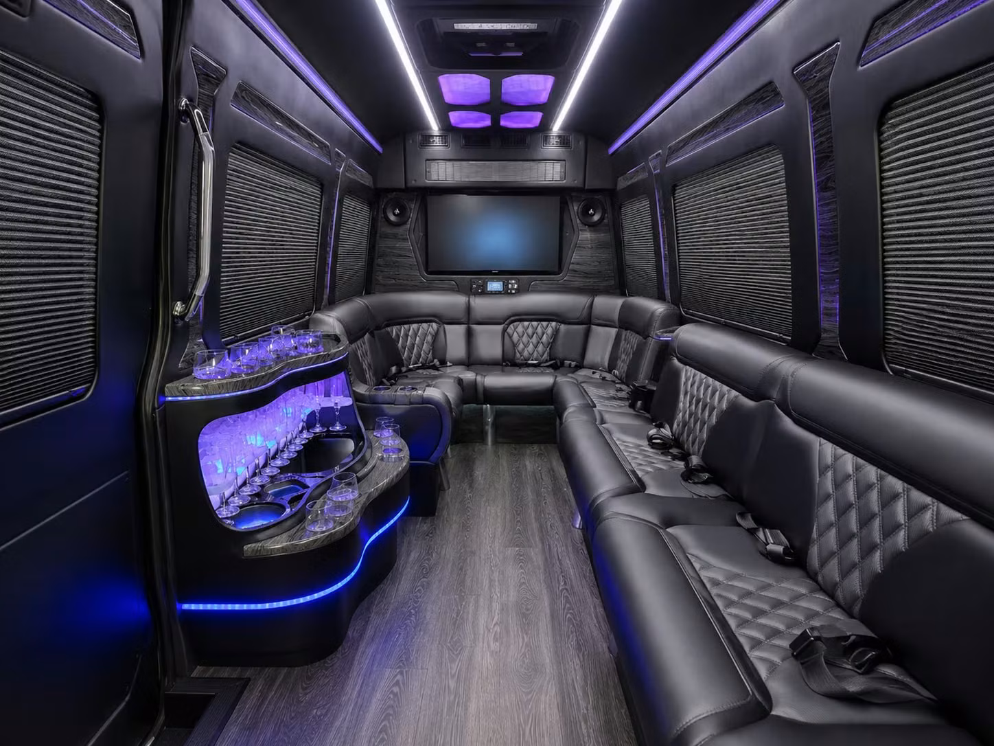 choosing the right bus for your santa ana church group is simple with busrentalsantaana com