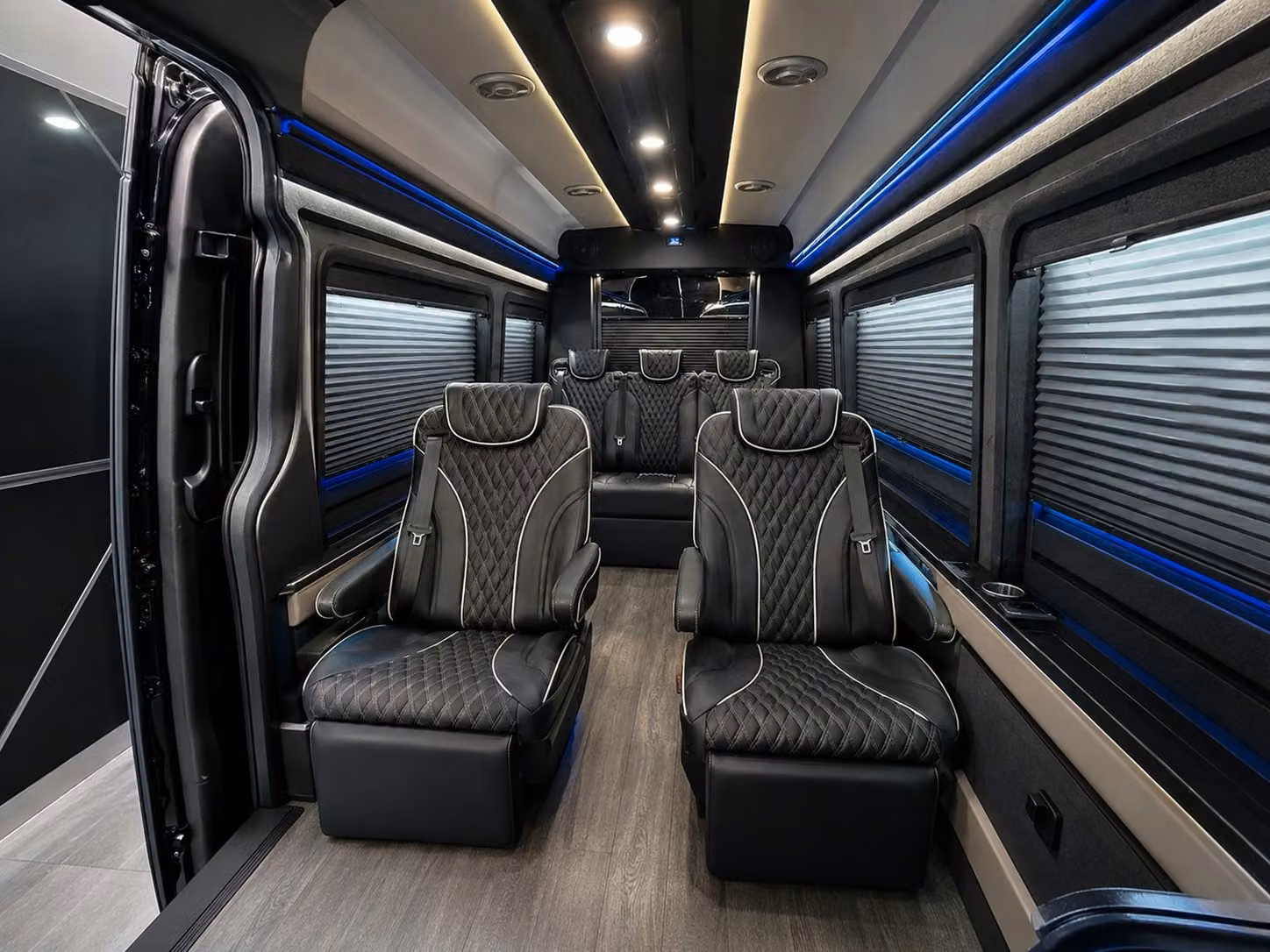 let busrentalsantaana com handle airport transfers for santa ana wedding guests